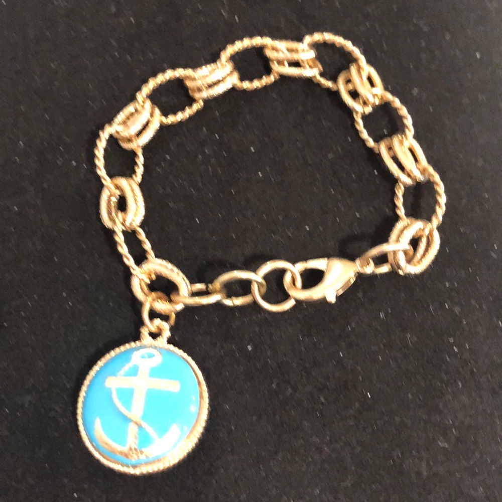Nautical anchor themed goldtone bracelet